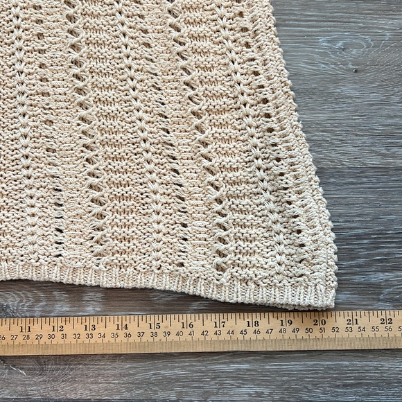 Universal Thread Sweater - Picture 8 of 10